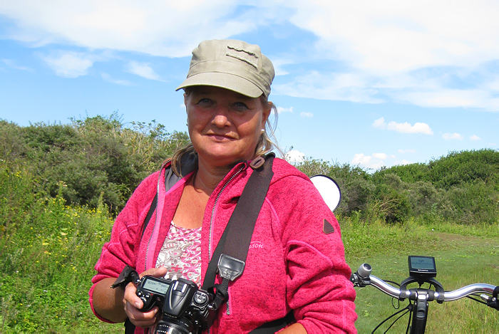 Ellen Sandberg during E-Bike Birding